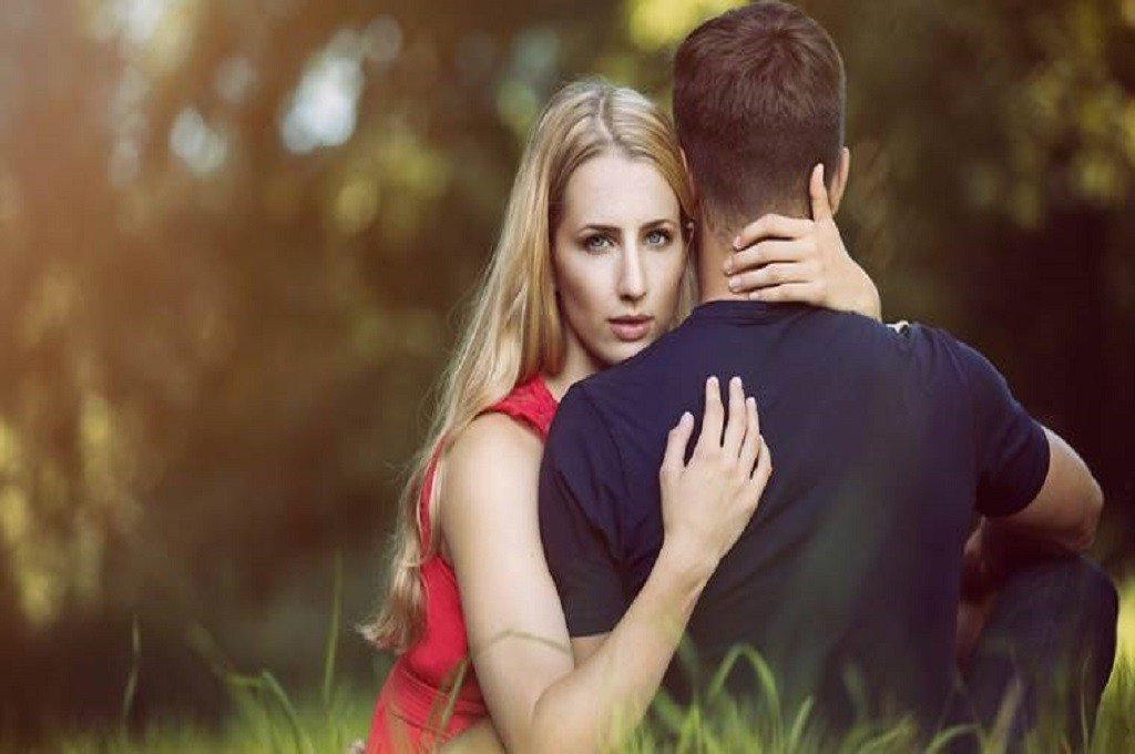 social media girls forums